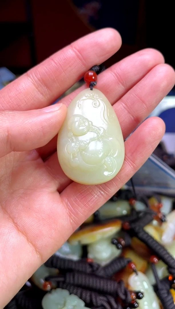 【闪购商品】和田玉颈饰未镶嵌123