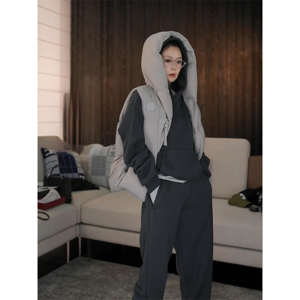 【末日冰岛】chao柔光泽排扣时尚休闲百搭面包马甲Z9138