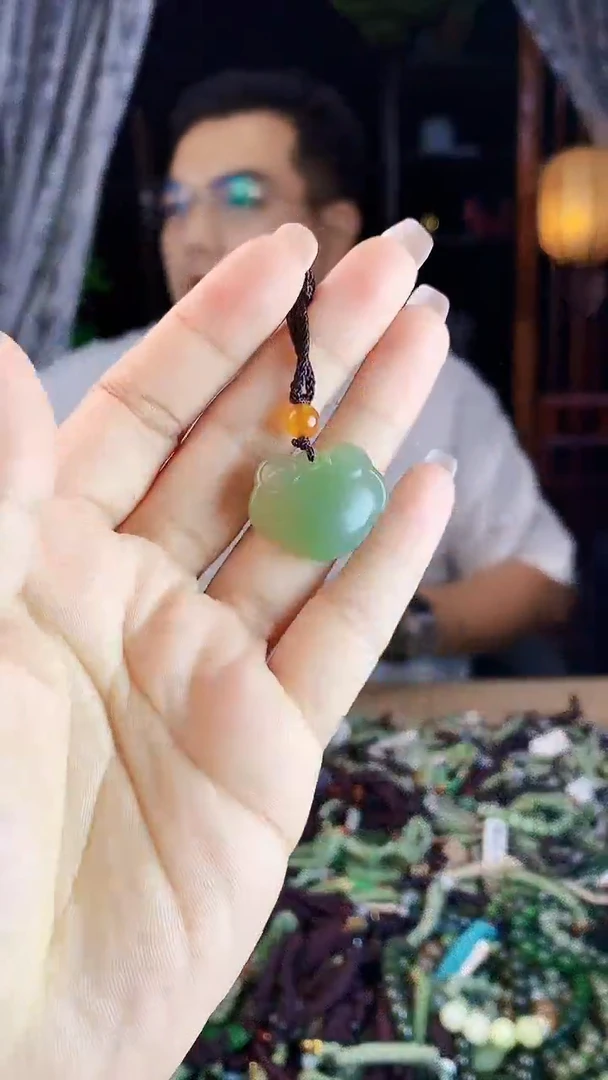 未镶嵌和田玉挂件多样性发货拍一发一