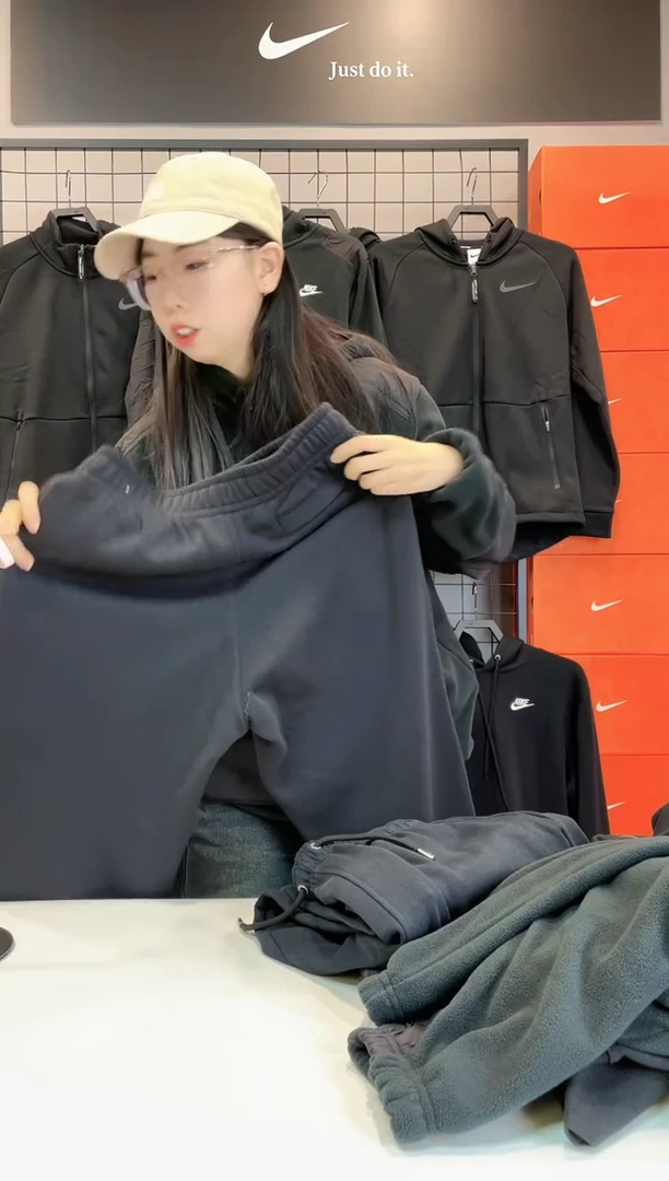 2708 黑色加绒直筒长裤XL码150斤-170斤不退换