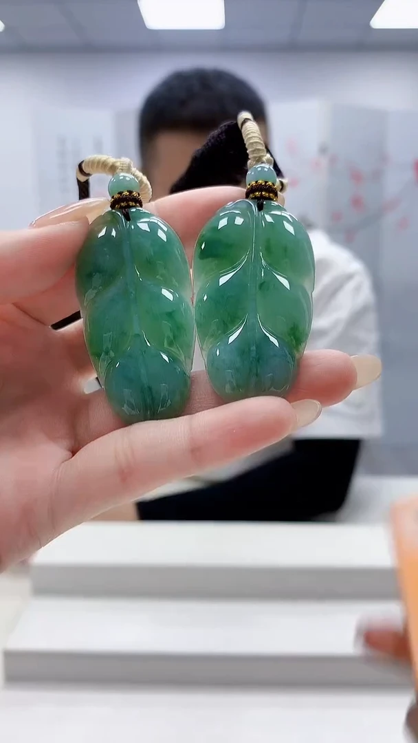 未镶嵌定制翡翠4898lr-毛货挂件114