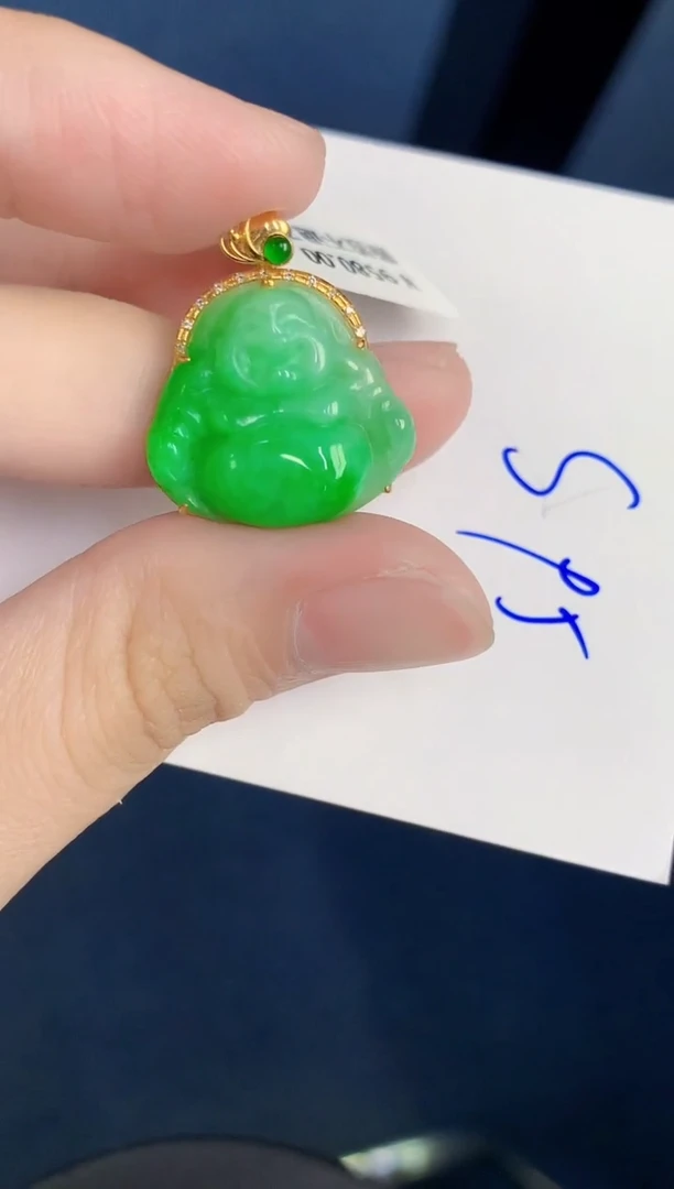 颈饰18K金镶嵌翡翠徐*天然翡翠缅甸A货