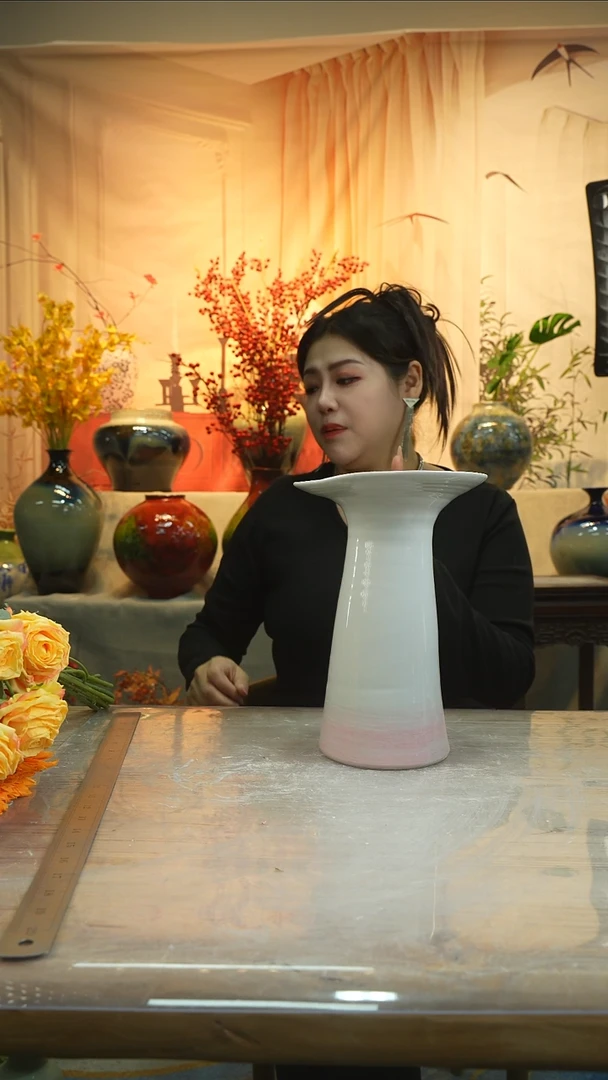 高 度27口径18 花瓶