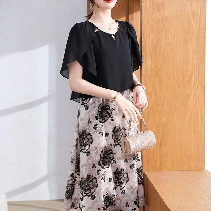 气质妈妈夏季连衣裙2025新款母亲节洋气衣服中老年女装短袖裙子薄