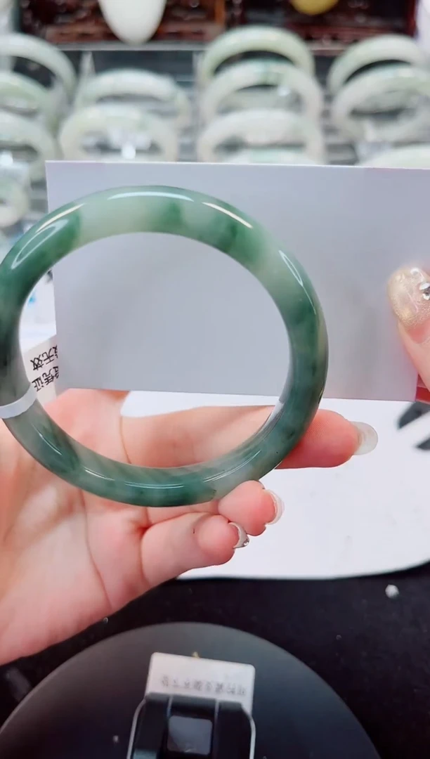 未镶嵌手镯石英质玉80-59/60