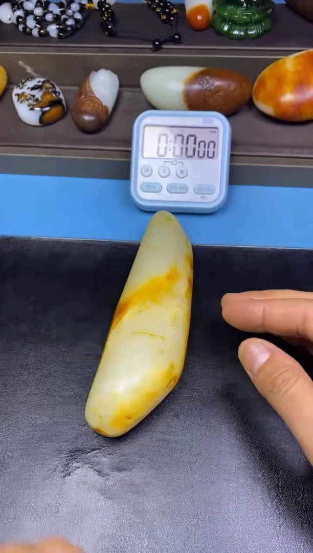 未镶嵌和田玉把件心**向1