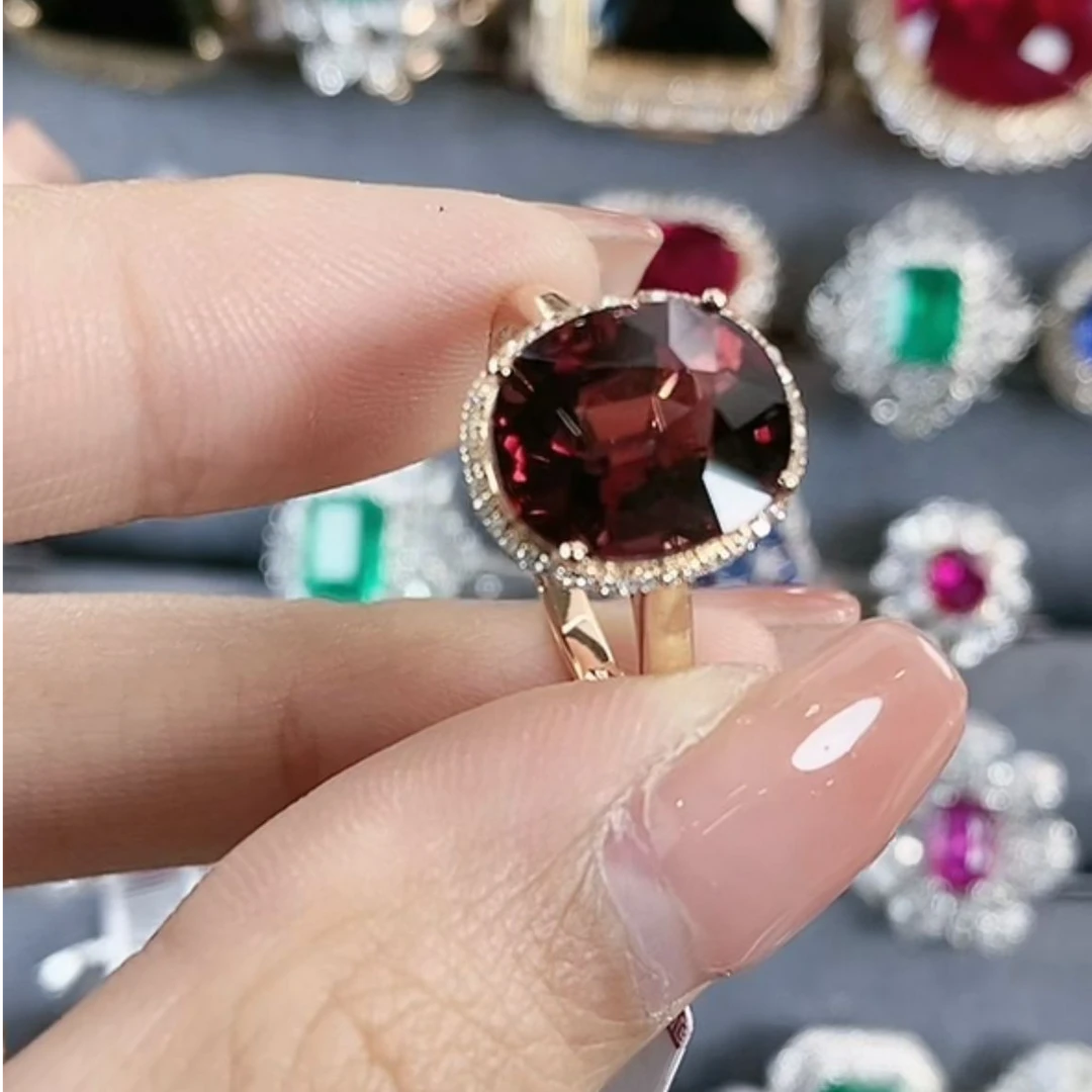 18k金镶嵌天然碧玺戒指