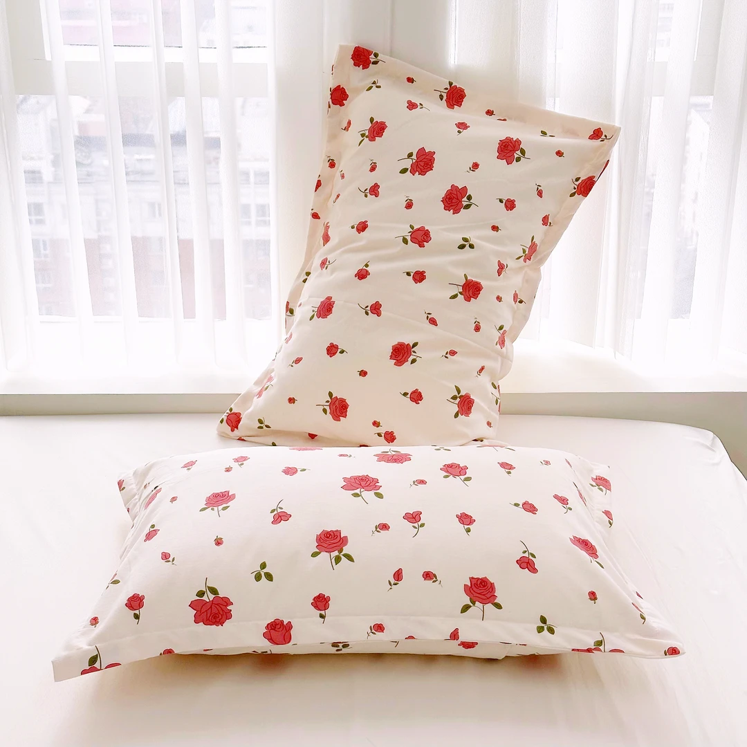 【京かわ会社】磨毛枕套50*80cm 红色浪漫