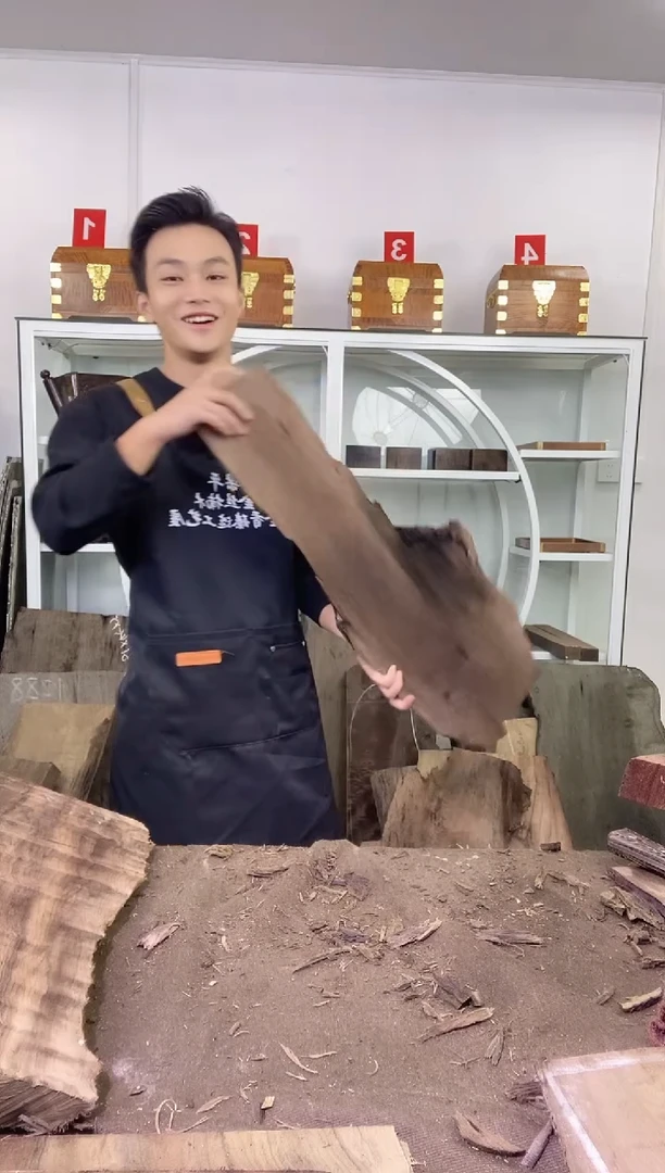 随****缘金丝楠木原料木材