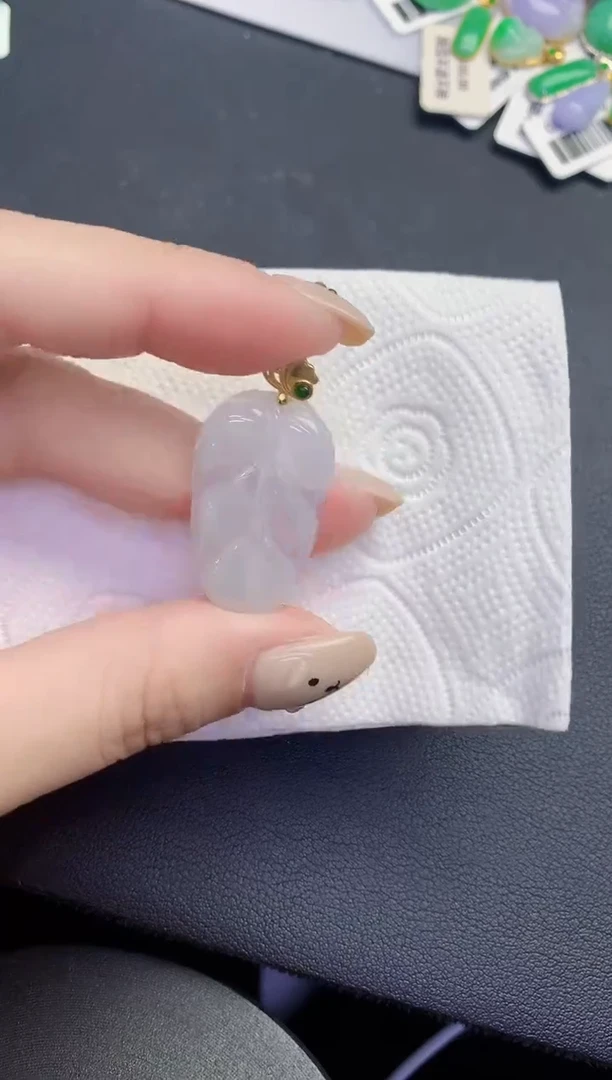 颈饰未镶嵌翡翠缅甸天然翡翠A货