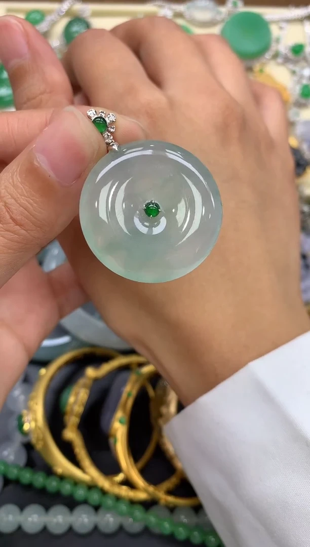 【闪购商品】翡翠颈饰18K金镶嵌268-中国好珍宝