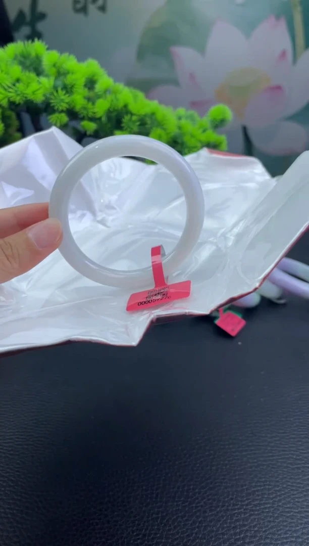 翡翠手镯未镶嵌4翡翠手镯