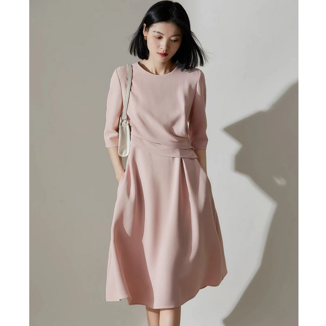 大码高端轻奢仿醋酸连衣裙女夏季胖mm法式气质收腰捏褶显瘦中长裙