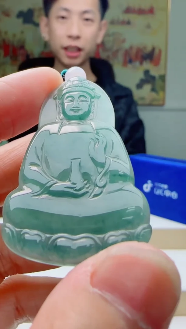 【闪购商品】翡翠颈饰未镶嵌1111111111