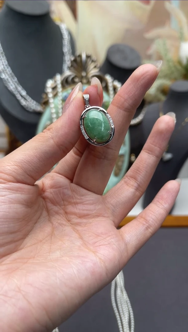 【闪购商品】翡翠吊坠(不含链)银S925镶嵌aw9283吊坠