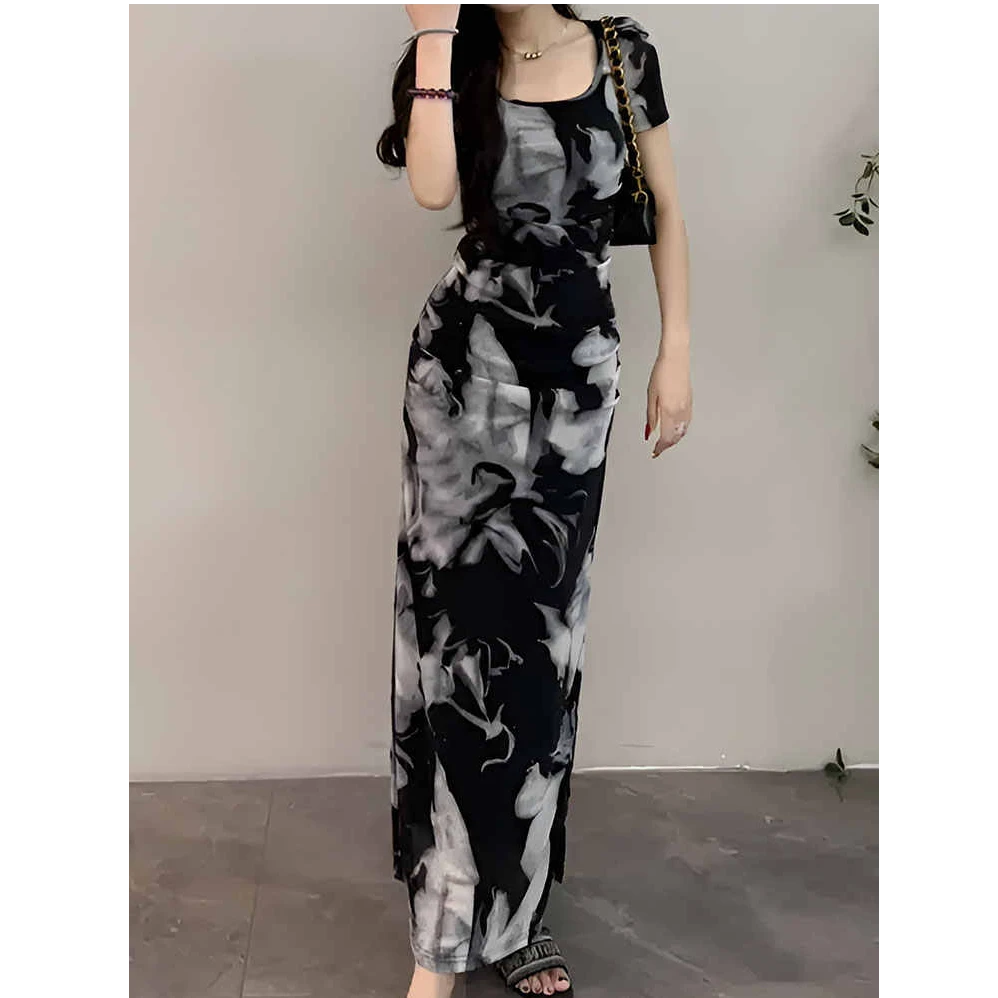 复古水墨画收腰短袖连衣裙女2025新款夏季修身包臀开叉设计长裙子