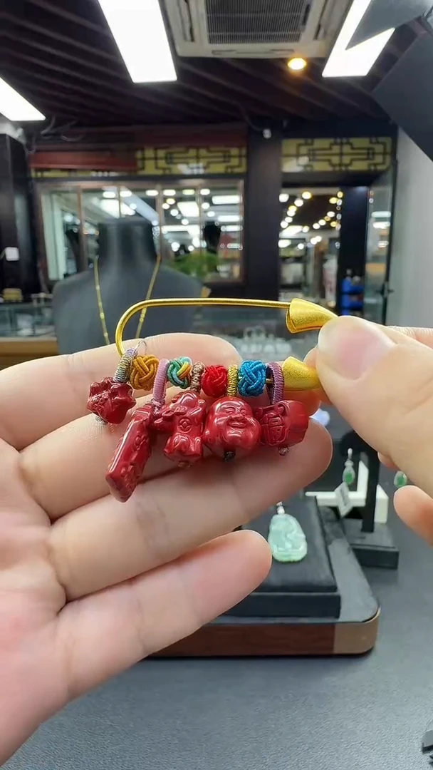 天然辰砂别针挂件