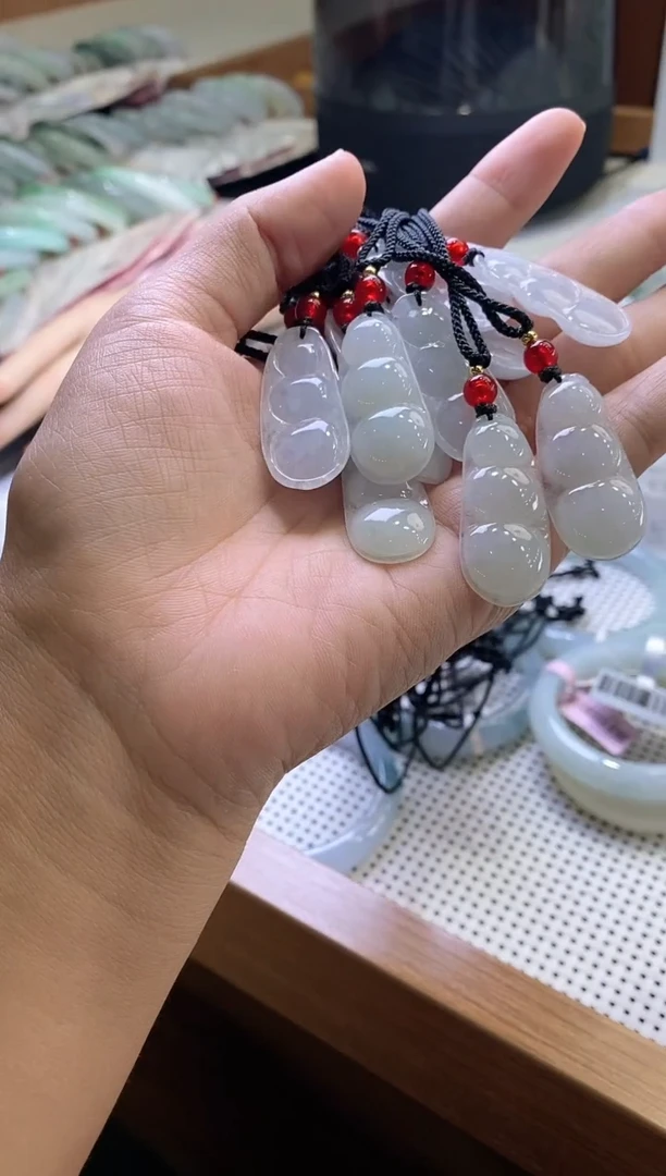 未镶嵌手镯翡翠炸****岚多样性发一，4028
