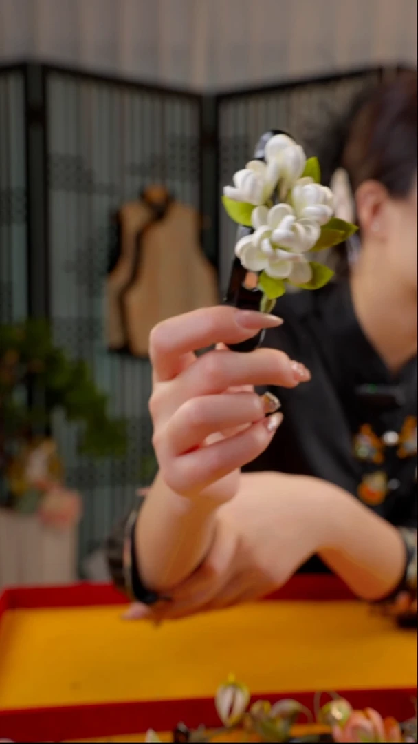 刺绣非遗苏绣绒花