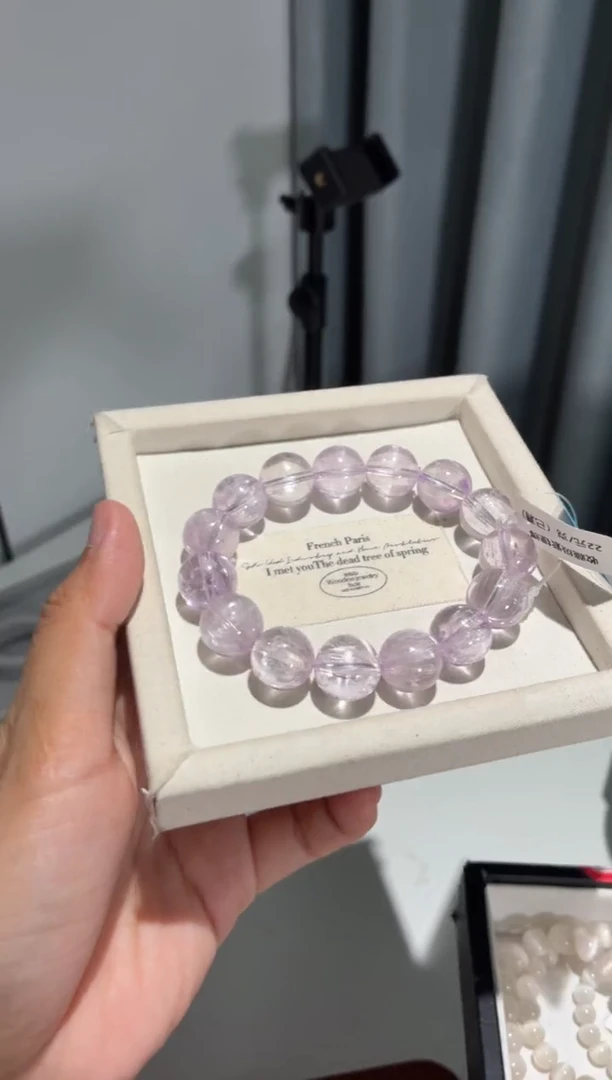 未镶嵌锂辉石锂辉石103号多样性发一V14+