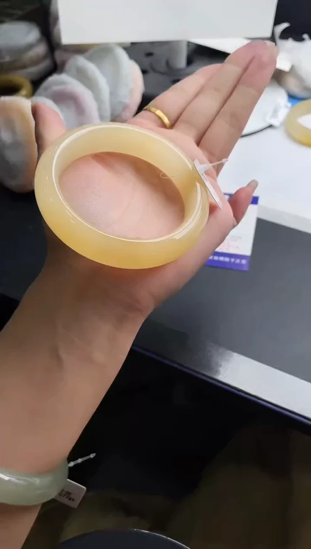 未镶嵌手镯石英质玉j200-HHB58+