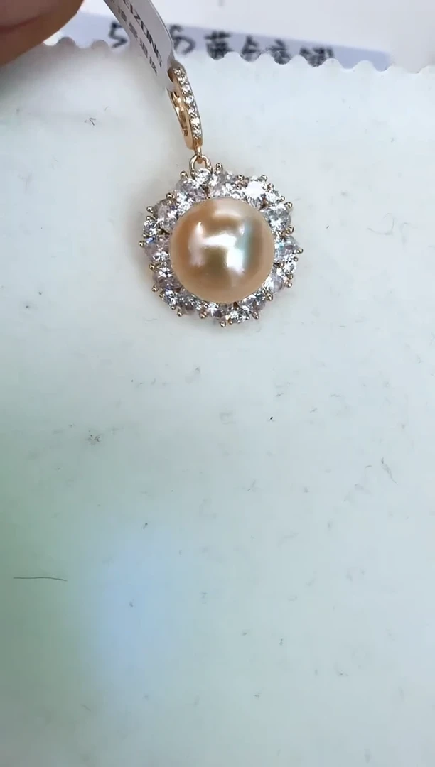 【闪购商品】海水珍珠颈饰银S925镶嵌吊坠