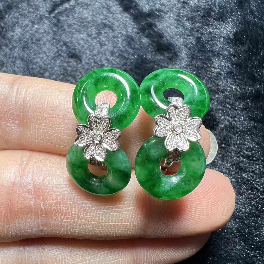 天然翡翠耳饰，非带非常美