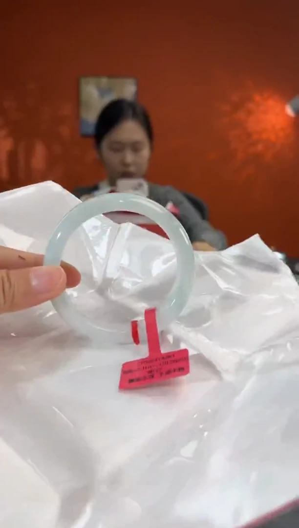 未镶嵌手镯翡翠11