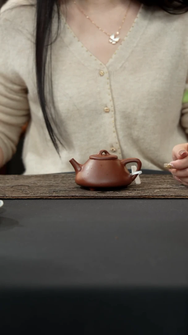 【闪购商品】紫砂茶壶150cc底槽清子冶光素