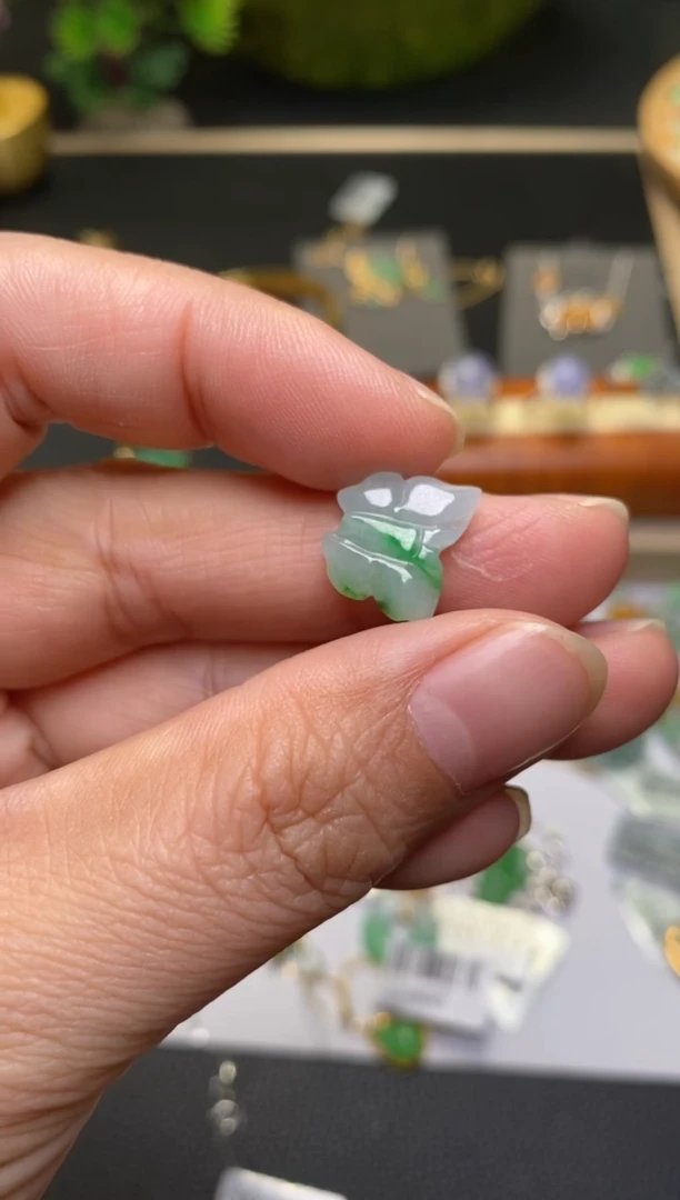 颈饰未镶嵌翡翠净货34229