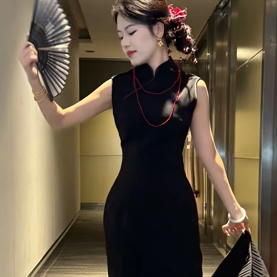 非金属树脂项链 非金属树脂项链 画报夫人同款配饰 红色项链