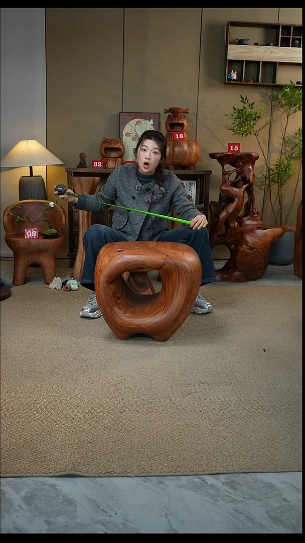 香樟木整木一体凳