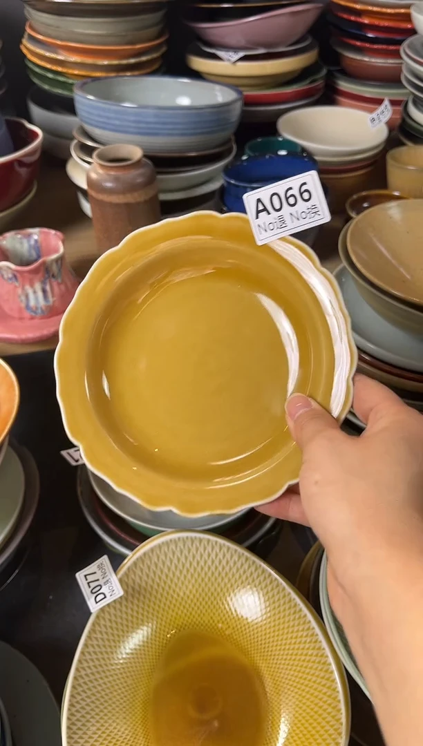 瓷片陈*陈a066微暇福利蜜色花边壶承