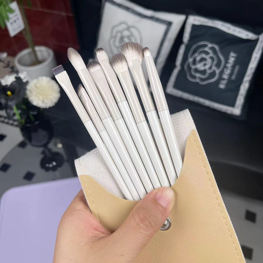 沧州软毛云瓷眼影刷套装眼妆晕染卧蚕眼线刀锋眼部细节化妆刷全套