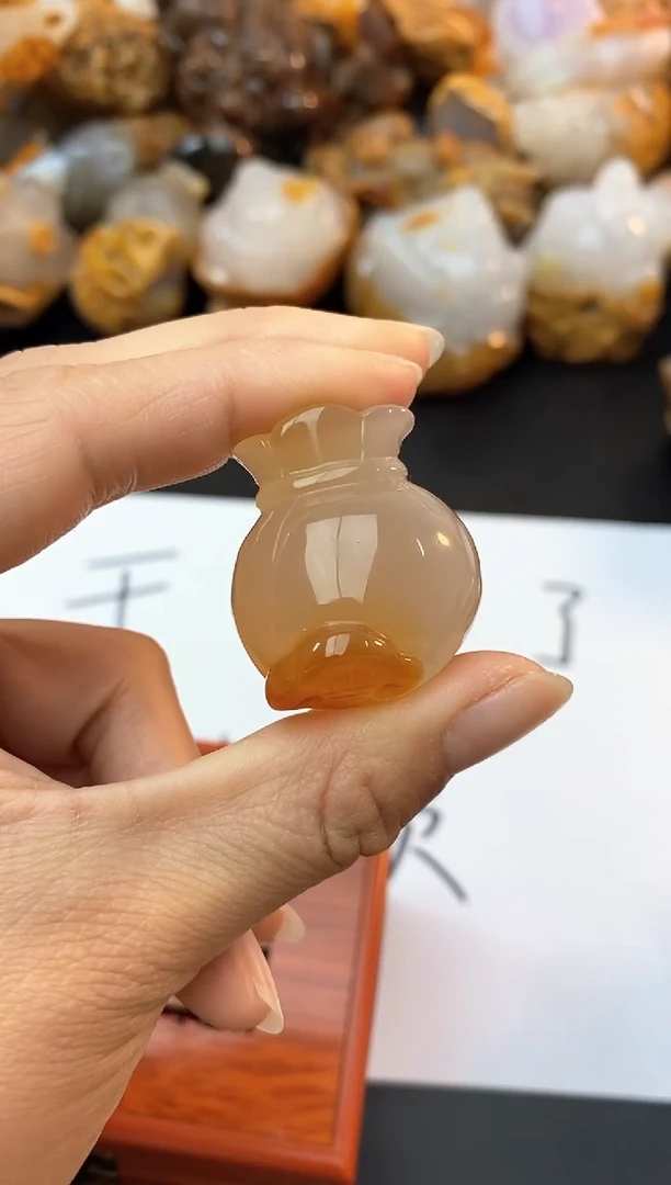 【闪购商品】玛瑙/玉髓珠宝奇石未镶嵌0