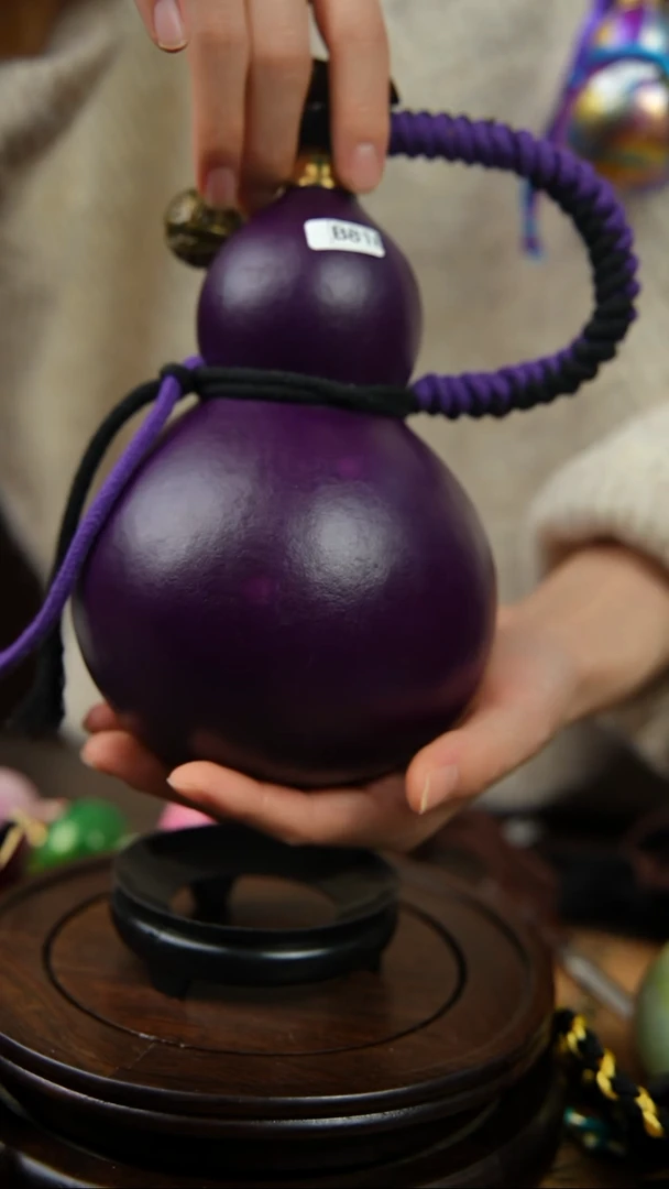 818号700ml左右非遗大漆酒葫芦