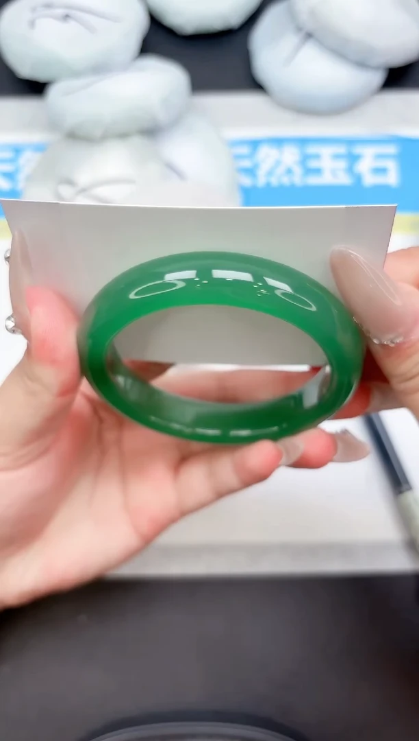 未镶嵌手镯石英质玉15-55.7