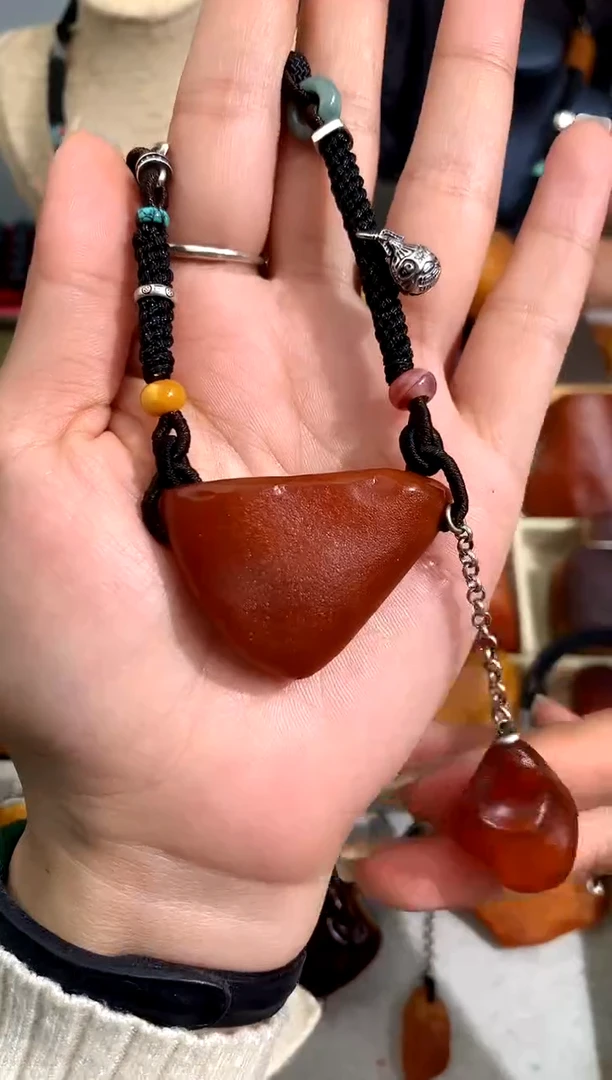 【闪购商品】蜜蜡裸石未镶嵌似玉