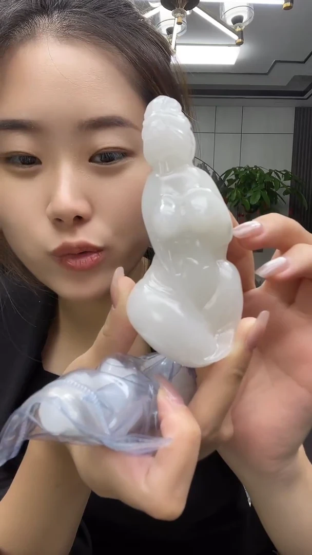 美女手把多样性发货任意一件