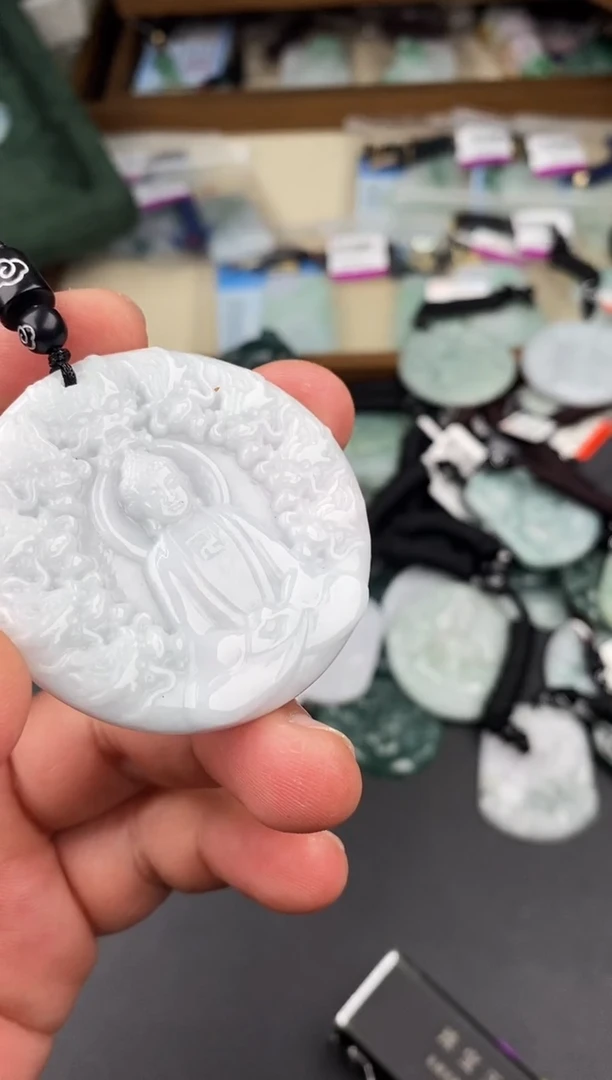 【闪购商品】翡翠颈饰未镶嵌  天然翡翠，一物一图