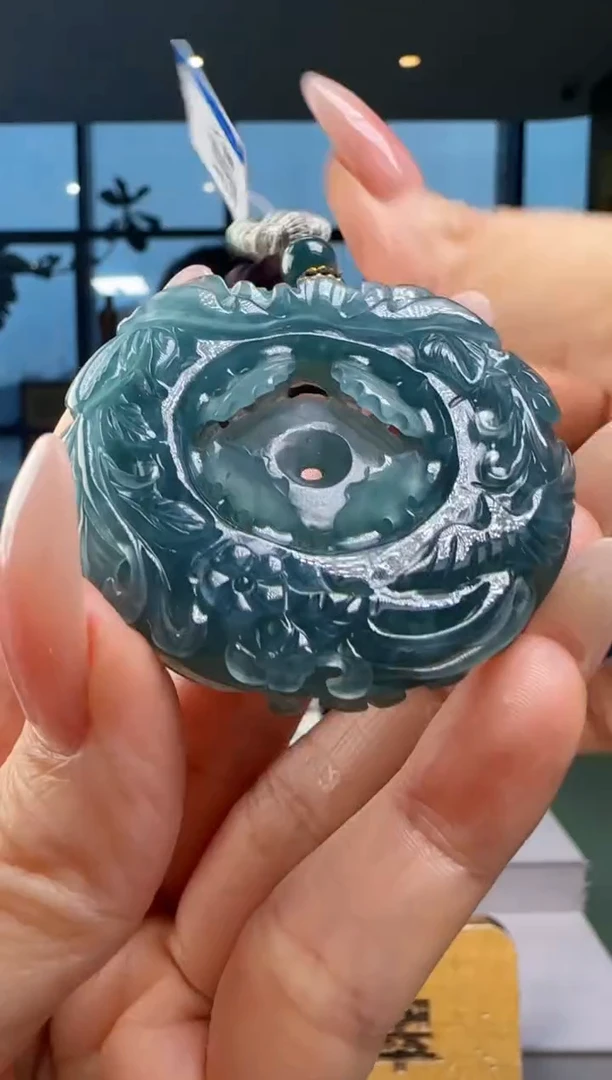 颈饰未镶嵌翡翠心**陈YJ@@