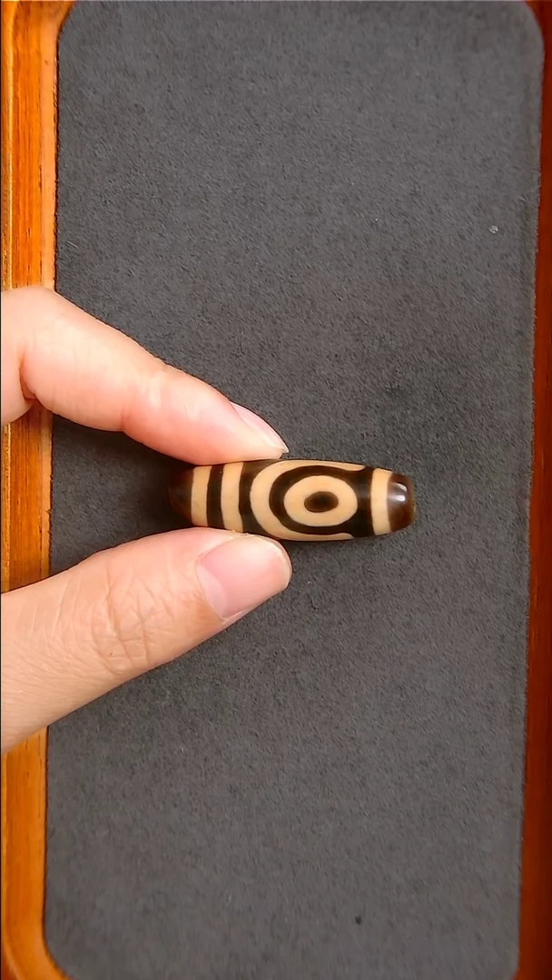 未镶嵌玛瑙/玉髓珠宝半成品上肯全手如意两眼天珠12*36