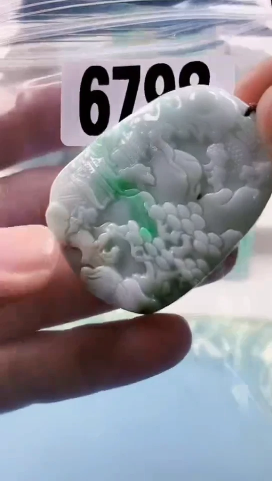 【闪购商品】翡翠挂件未镶嵌天然翡翠吊坠挂件