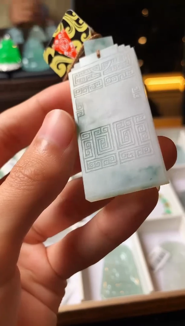 未镶嵌定制翡翠S毛货不退不换