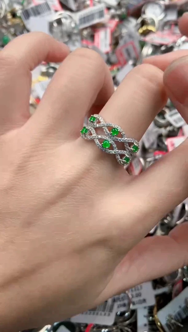 银S925镶嵌戒指翡翠6666    4