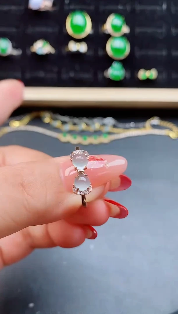 【闪购商品】翡翠戒指银S925镶嵌5085050