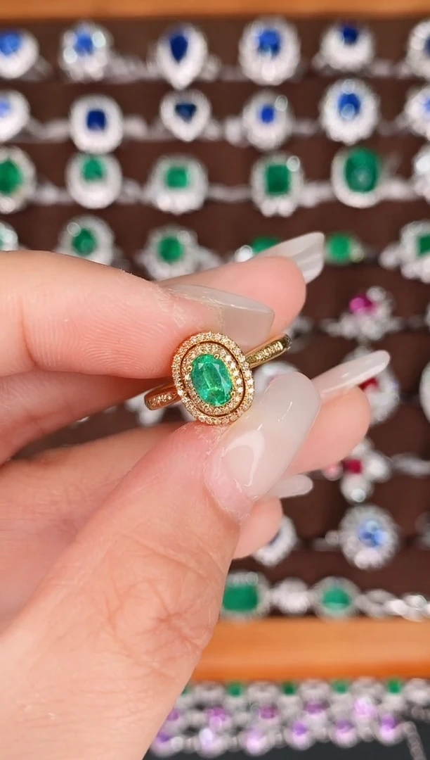 【闪购商品】祖母绿18k金戒指18K金镶嵌.