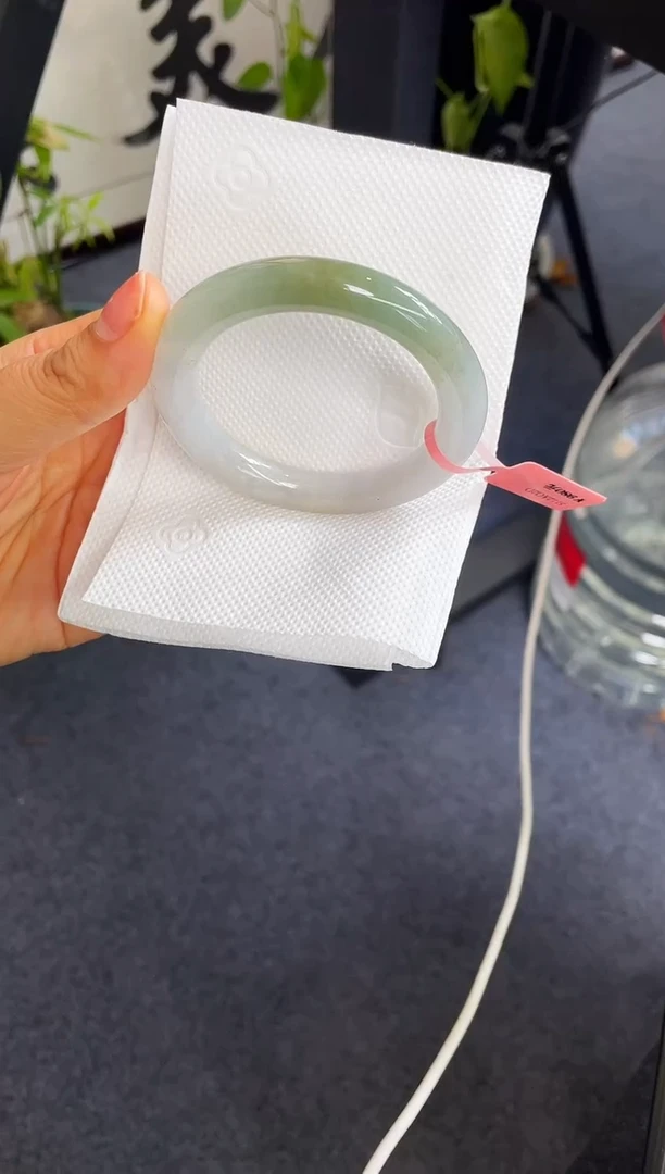 未镶嵌手镯翡翠011-52