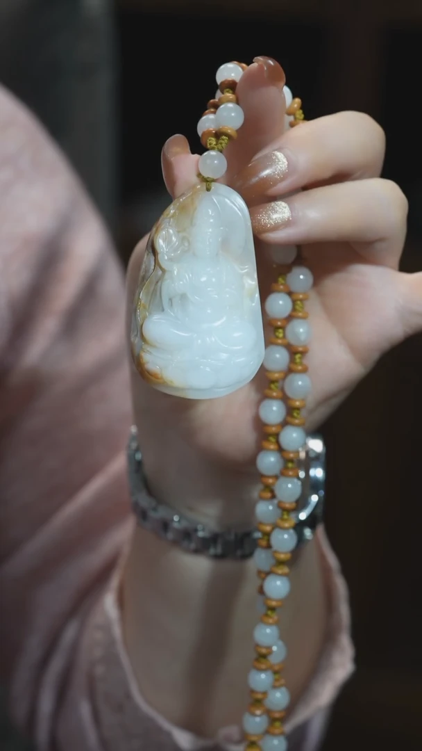 颈饰未镶嵌和田玉大势至