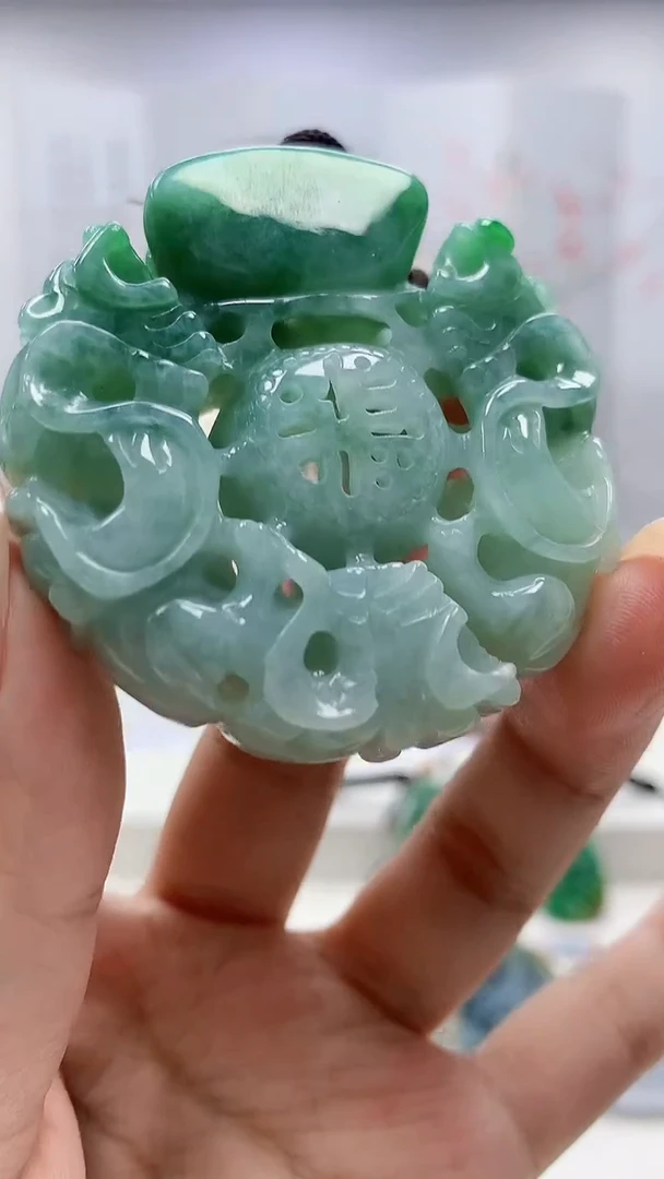 未镶嵌定制翡翠4852xx-毛货挂件14